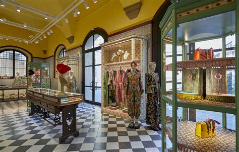 gucci divise museo|gucci garden boutique.